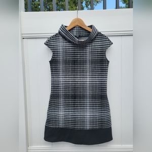 Express black and white dress